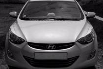 Hyundai Elantra 2011 Реснички
