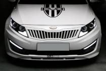 Kia Optima 2010 Решетка радиатора с вертикальными ламелями